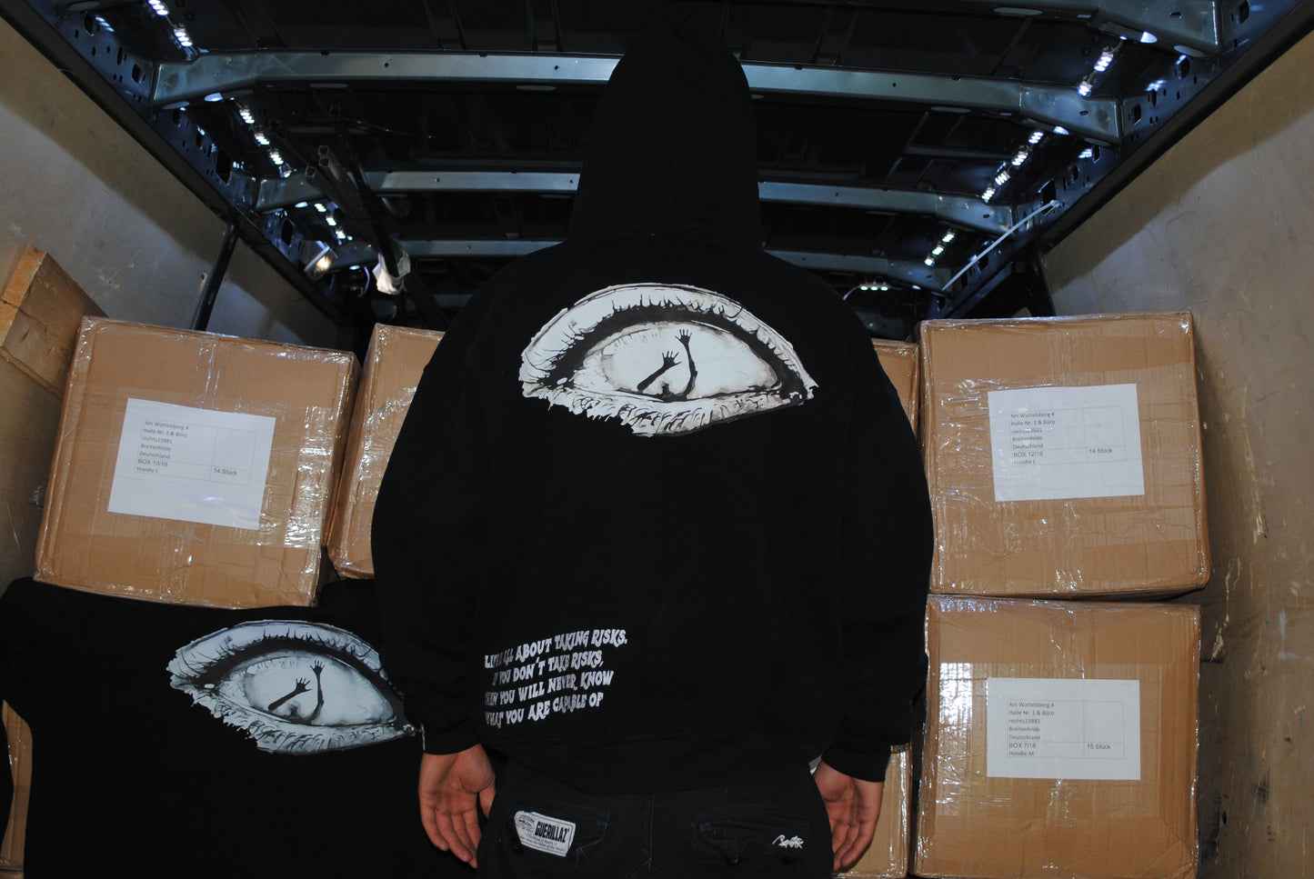 TAKE THE RISK HOODIE